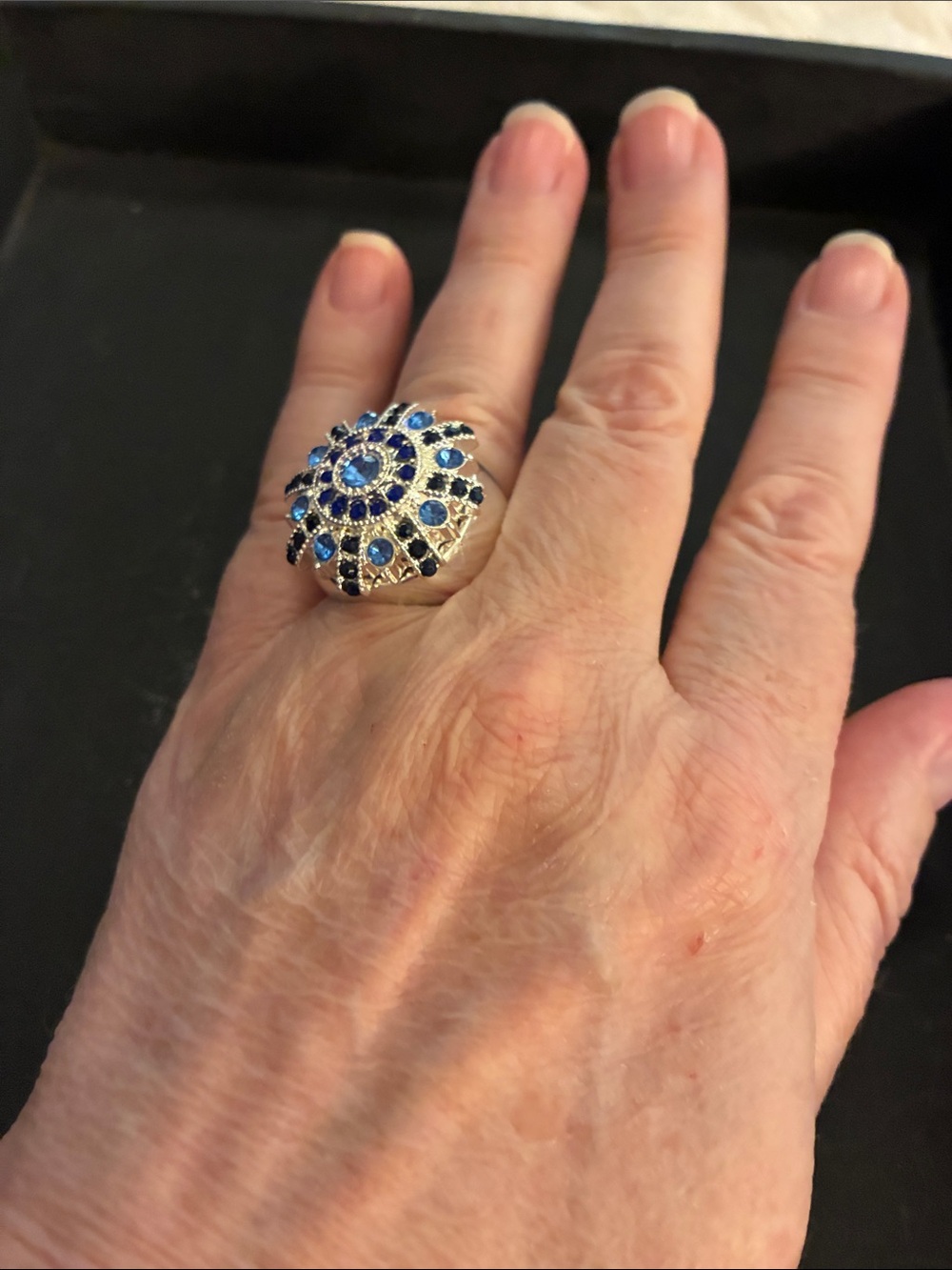 Silver Tone Bold Blue Crystal Statement Stretch Ring - Picture 8 of 11